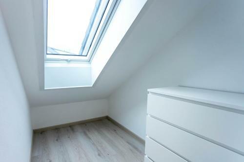 2 Zimmer Apartment Mit Balkon