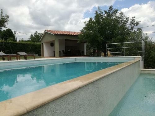 Apartment Tireli