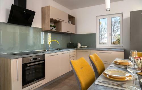 Amazing Home In Labin With 3 Bedrooms