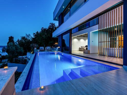 Sky Pool Villa Medveja