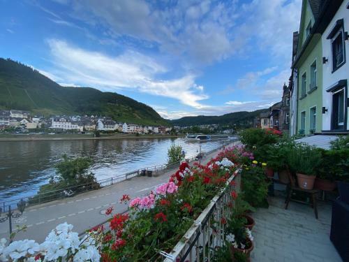Holiday Apartment Mit Moselblick In Moselhaus