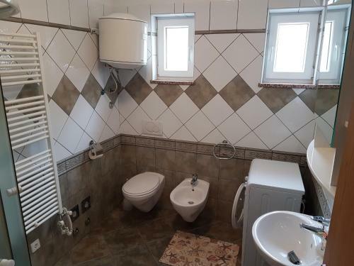 Apartments Eni