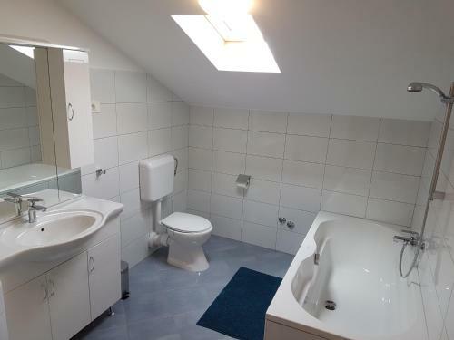 Apartments Eni