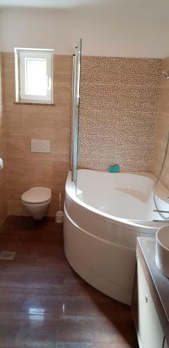 Apartments Eni