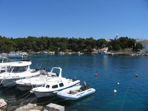 Apartments Sanmar