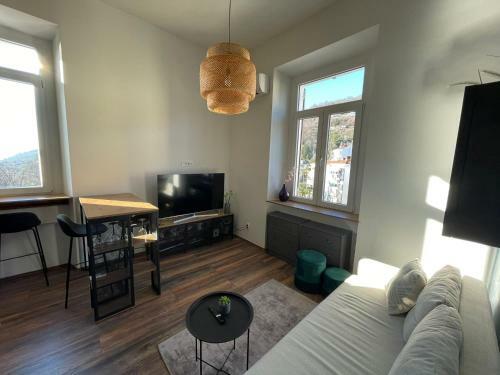 Apartment M&a