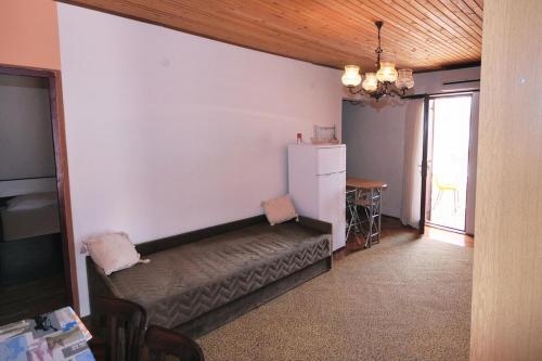 Apartments With A Parking Space Metajna, Pag - 6421