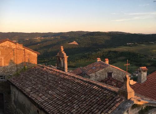 Hostal Camino House Motovun - Eco B&B