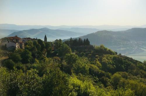 Hostal Camino House Motovun - Eco B&B