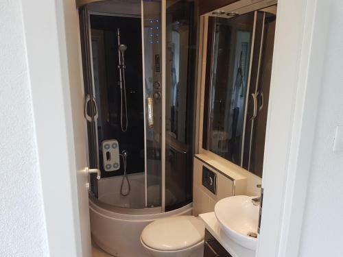 Jacuzzi Penthouse Apartment