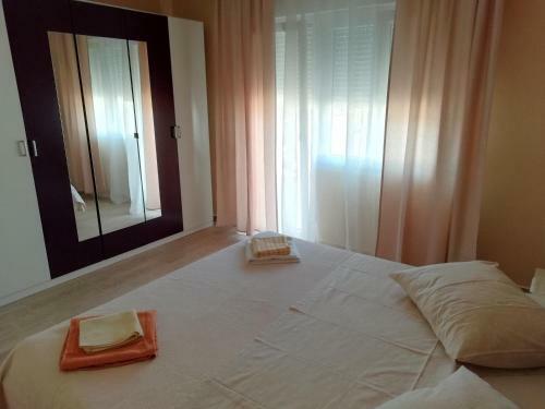 Feel Good Apartment