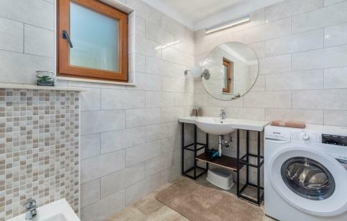 Holiday House Bepina