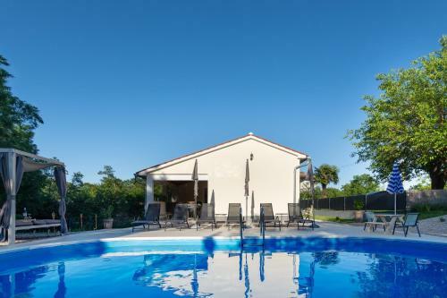 Villa Ari