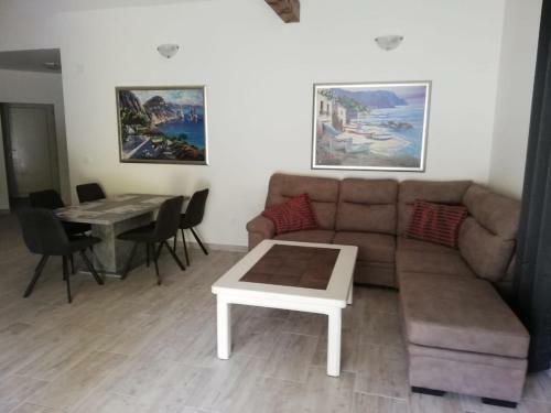 Vivi Holiday House For 4 People
