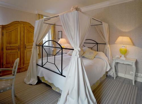 Hotel Chateau De Germigney