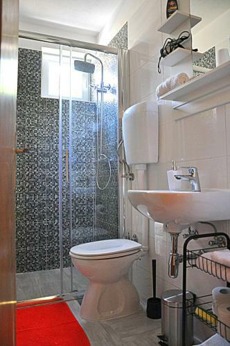 Hostal Rooms Anna