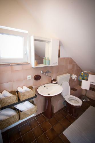 Villa Oasis With Private Pool