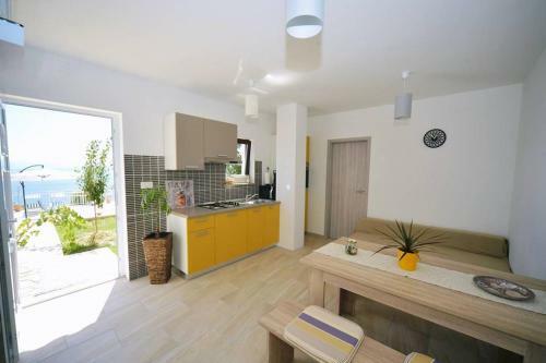 Jovich Apartments 2