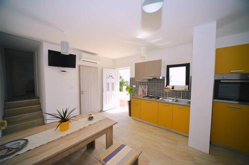 Jovich Apartments 2