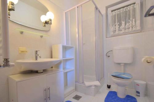Apartment In Omisalj/insel Krk 13339