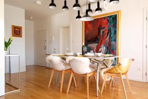 Apartman No 12