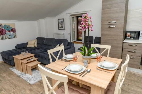 Beautiful Apartment Aleks