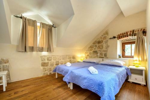 Villa Stone-exceptional Private Estate