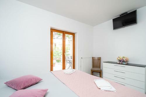Hostal Deluxe Apartment