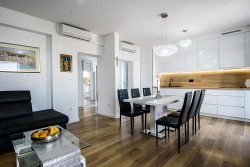 Aurora Seaview Apartment