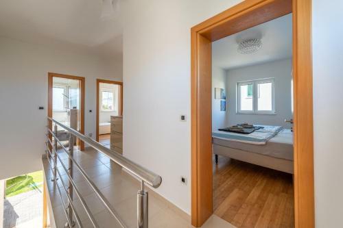 Villa Almond