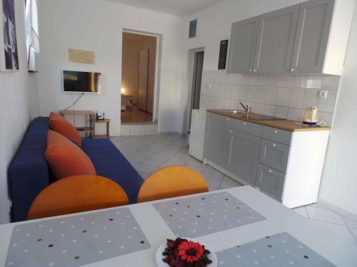 Apartments In Njivice/insel Krk 34038