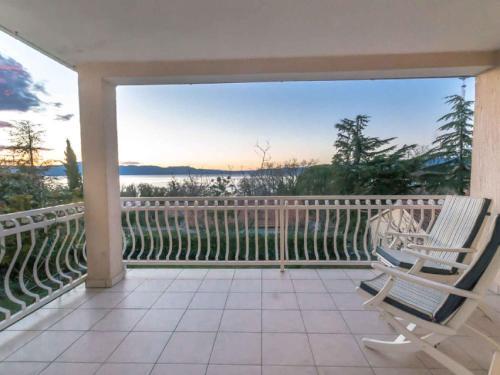 Apartment In Njivice - Insel Krk 35104