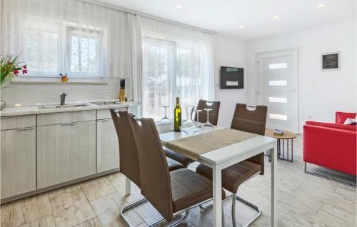 Awesome Home In Peroj With Wifi And 2 Bedrooms