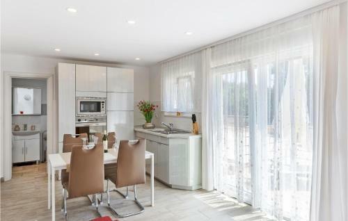 Awesome Home In Peroj With Wifi And 2 Bedrooms