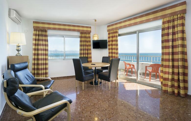 Hotel Apartamentos Bajondillo