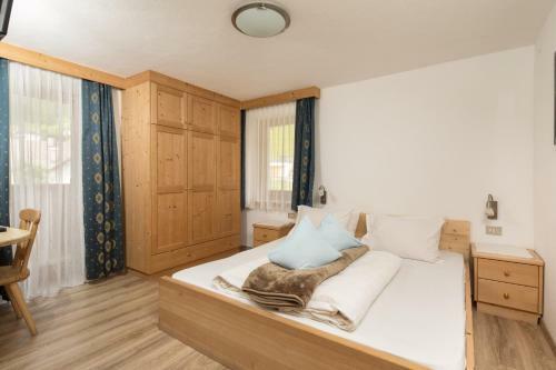Hotel Declara B&B And Apartaments