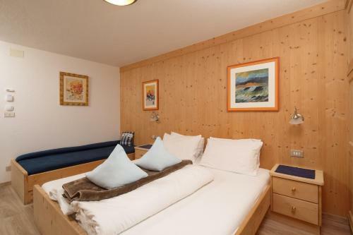 Hotel Declara B&B And Apartaments