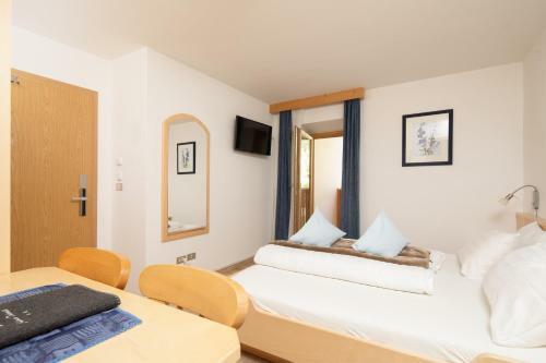 Hotel Declara B&B And Apartaments