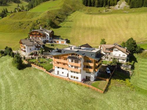 Hotel Declara B&B And Apartaments