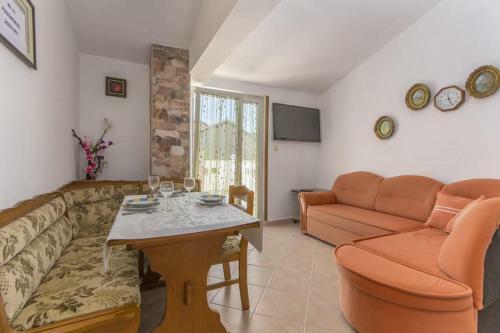 Apartment Bijeli?