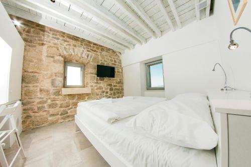Stone Lady Holiday House