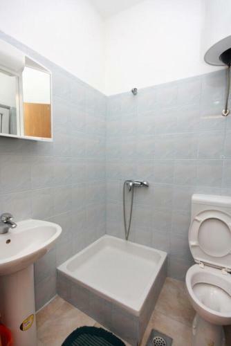 Hostal Rooms With A Parking Space Podaca, Makarska - 517