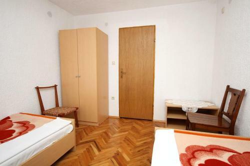 Apartment Poljanak 5195a