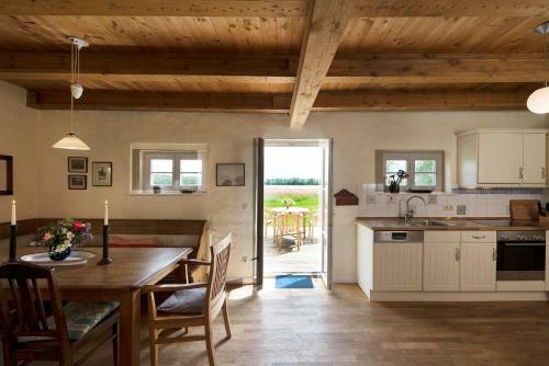 Ferienhaus Remise 6 Personen Mit Terrasse