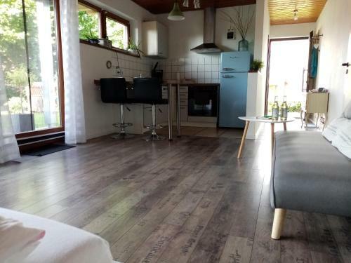 Apartamento Sch�ne Einzimmer Wohnung Zwischen Bodensee Und Allg�u