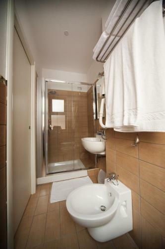 Bed & Breakfast La Terrazza Sul Porto - Guest House