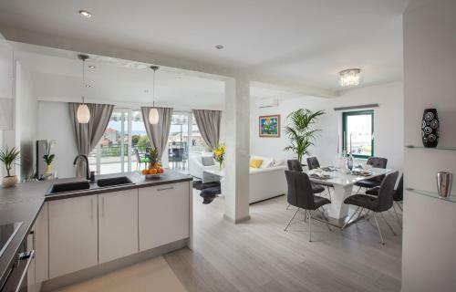 Modern Apartman Pjero