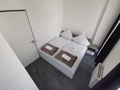 Hp Apartments