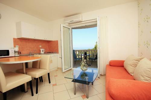 Apartments Toma?