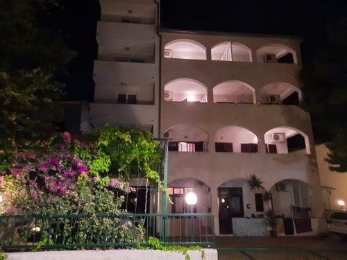 Apartmani R&b Radalj